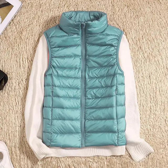 Women's Lightweight Zip Front Puffer Vest – Chic Layering Style