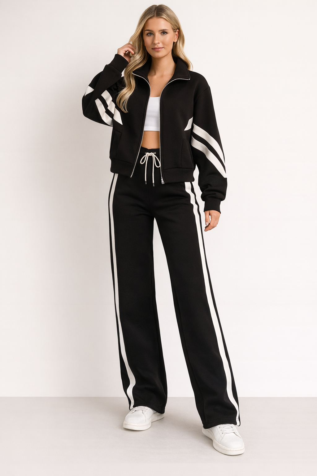 Women's Contrast Stripe Tracksuit Set – Sporty Modern Lounge Style