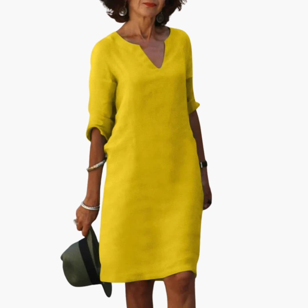 Women's Knee-Length V-Neck Dress – Three-Quarter Sleeves Classic Everyday Elegance